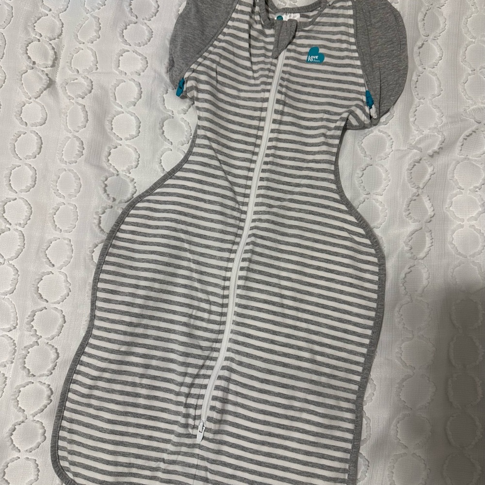 Love to dream transition swaddle